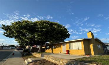 520 N 7th Street, Grover Beach, California 93433, 4 Bedrooms Bedrooms, ,2 BathroomsBathrooms,Residential,Buy,520 N 7th Street,PI24153604