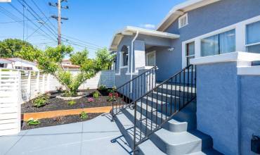 5600 Fleming Ave, Oakland, California 94605, 3 Bedrooms Bedrooms, ,2 BathroomsBathrooms,Residential,Buy,5600 Fleming Ave,41067926