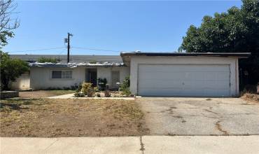 14937 Oswald Street, Sylmar, California 91342, 4 Bedrooms Bedrooms, ,2 BathroomsBathrooms,Residential,Buy,14937 Oswald Street,SR24154488