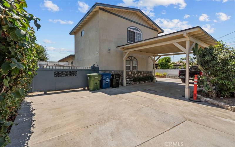 Another front view of the house.