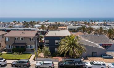 1223 Monterey Boulevard, Hermosa Beach, California 90254, 3 Bedrooms Bedrooms, ,1 BathroomBathrooms,Residential Lease,Rent,1223 Monterey Boulevard,SB24153955