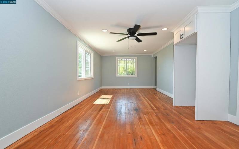 HARDWOOD FLOORS