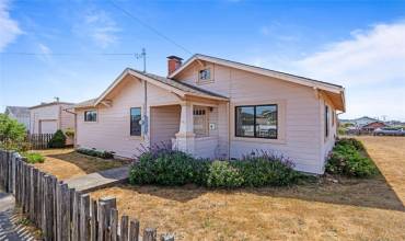 121 Grove Street, Fort Bragg, California 95437, 3 Bedrooms Bedrooms, ,1 BathroomBathrooms,Residential,Buy,121 Grove Street,LC24150317