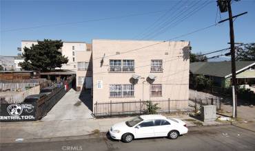 625 E 49th Street, Los Angeles, California 90011, 10 Bedrooms Bedrooms, ,4 BathroomsBathrooms,Residential Income,Buy,625 E 49th Street,PW24080691