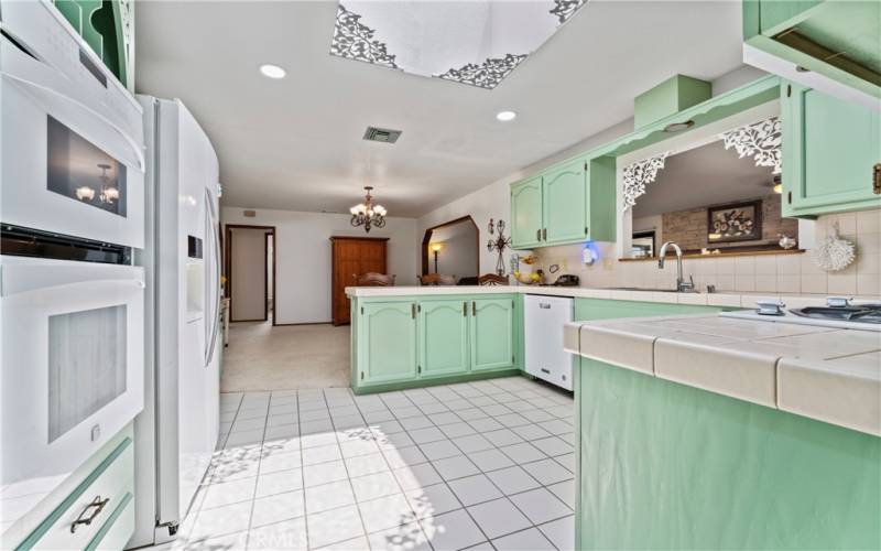 Kitchen, Skylight Above, Lights Up Whole Kitchen