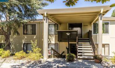 1443 Rockledge Lane 6, Walnut Creek, California 94595, 2 Bedrooms Bedrooms, ,1 BathroomBathrooms,Residential,Buy,1443 Rockledge Lane 6,41068006