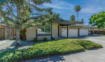 2145 Wilmington Dr, Walnut Creek, California 94596, 3 Bedrooms Bedrooms, ,2 BathroomsBathrooms,Residential,Buy,2145 Wilmington Dr,41068026