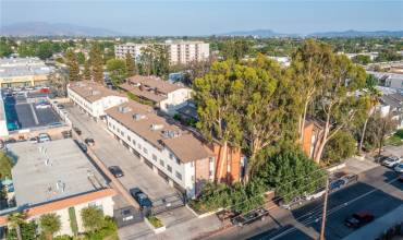 9039 Van Nuys Boulevard 205, Panorama City, California 91402, 3 Bedrooms Bedrooms, ,2 BathroomsBathrooms,Residential,Buy,9039 Van Nuys Boulevard 205,SR24142298