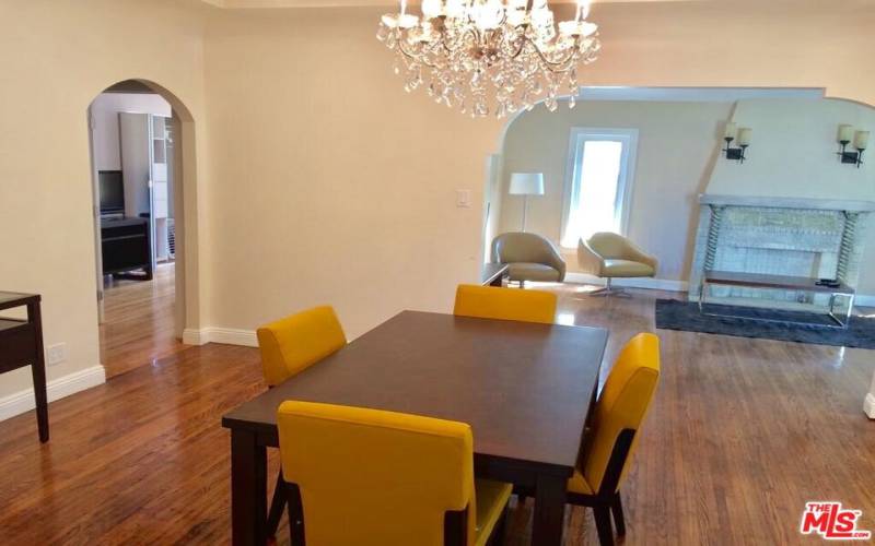 Formal dining room