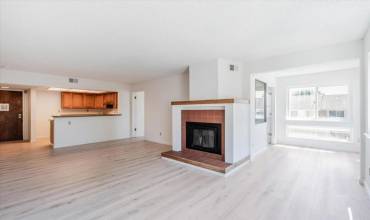 1000 Evergreen Terrace 1315, San Pablo, California 94806, 2 Bedrooms Bedrooms, ,2 BathroomsBathrooms,Residential,Buy,1000 Evergreen Terrace 1315,ML81974796