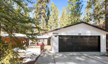 41602 McWhinney Ln, Big Bear, California 92315, 3 Bedrooms Bedrooms, ,3 BathroomsBathrooms,Residential,Buy,41602 McWhinney Ln,240017663SD