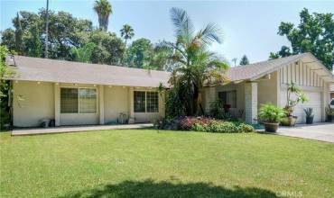 4615 Circle Lazy J Rd, Riverside, California 92501, 4 Bedrooms Bedrooms, ,2 BathroomsBathrooms,Residential,Buy,4615 Circle Lazy J Rd,PW24155139