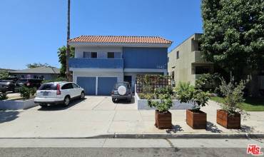 1442 Yale Street 5, Santa Monica, California 90404, 3 Bedrooms Bedrooms, ,2 BathroomsBathrooms,Residential,Buy,1442 Yale Street 5,24421029