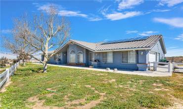 10187 Mesquite Street, Oak Hills, California 92344, 4 Bedrooms Bedrooms, ,2 BathroomsBathrooms,Residential,Buy,10187 Mesquite Street,TR24155641