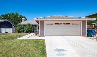 2609 W Lingard Street, Lancaster, California 93536, 3 Bedrooms Bedrooms, ,2 BathroomsBathrooms,Residential,Buy,2609 W Lingard Street,IV24156059