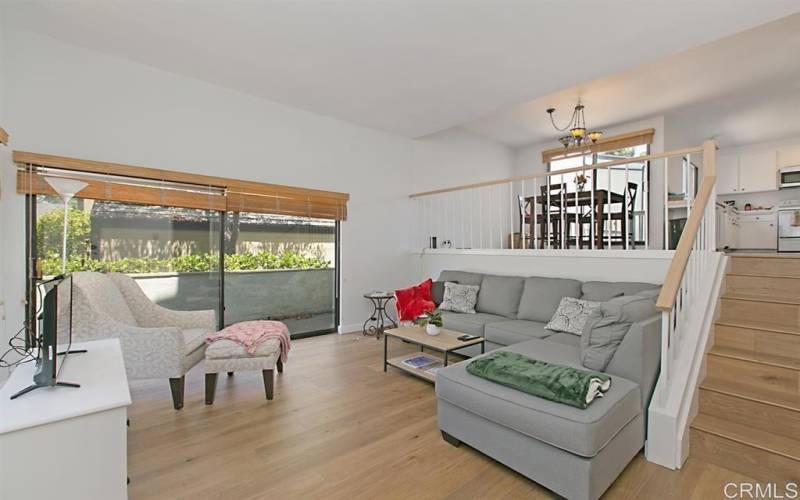 2 story ceilings in living room