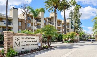 5535 Canoga Avenue 309, Woodland Hills, California 91367, 2 Bedrooms Bedrooms, ,2 BathroomsBathrooms,Residential Lease,Rent,5535 Canoga Avenue 309,SR24156235