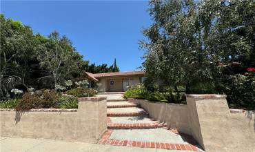 18535 Chatsworth Street, Northridge, California 91326, 3 Bedrooms Bedrooms, ,2 BathroomsBathrooms,Residential,Buy,18535 Chatsworth Street,CV24154027