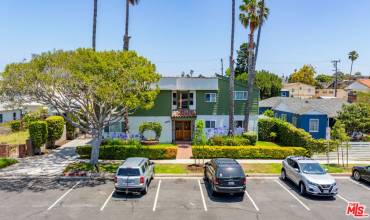 1843 10th Street 6, Santa Monica, California 90404, 2 Bedrooms Bedrooms, ,1 BathroomBathrooms,Residential,Buy,1843 10th Street 6,24420801