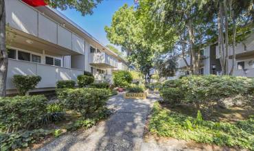 1898 Meridian Avenue 43, San Jose, California 95125, 3 Bedrooms Bedrooms, ,2 BathroomsBathrooms,Residential,Buy,1898 Meridian Avenue 43,ML81974862