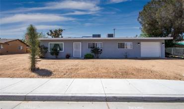 55695 Pueblo Trail, Yucca Valley, California 92284, 3 Bedrooms Bedrooms, ,1 BathroomBathrooms,Residential,Buy,55695 Pueblo Trail,WS24156395