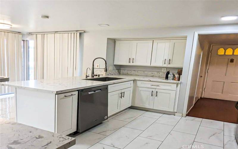 Newly Remodeled Kitchen