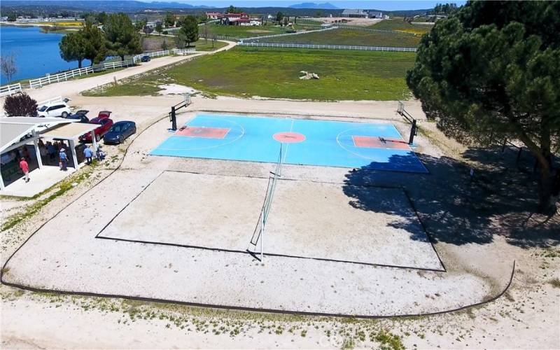 SPORT COURT