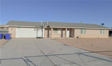 15877 Serrano Road, Apple Valley, California 92307, 3 Bedrooms Bedrooms, ,2 BathroomsBathrooms,Residential,Buy,15877 Serrano Road,IG24156863