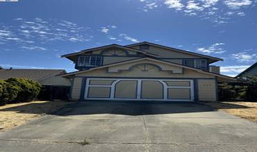 260 Crownpointe Dr, Vallejo, California 94591, 4 Bedrooms Bedrooms, ,2 BathroomsBathrooms,Residential,Buy,260 Crownpointe Dr,41067972