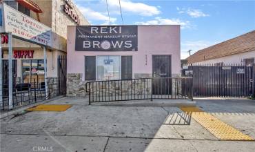 1714 W Compton Boulevard, Compton, California 90220, 4 Bedrooms Bedrooms, ,3 BathroomsBathrooms,Residential Income,Buy,1714 W Compton Boulevard,CV24156035