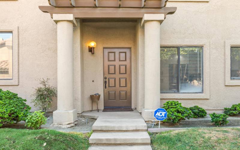 38361 Nasturtium - Front Entrance