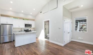 7851 Airlane Avenue, Los Angeles, California 90045, 1 Bedroom Bedrooms, ,1 BathroomBathrooms,Residential Lease,Rent,7851 Airlane Avenue,24421731