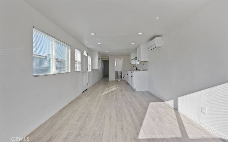 Kitchen/Dining area