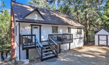 272 Fairway Drive, Lake Arrowhead, California 92352, 5 Bedrooms Bedrooms, ,3 BathroomsBathrooms,Residential,Buy,272 Fairway Drive,OC24149579