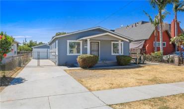 6827 San Luis Avenue, Bell, California 90201, 3 Bedrooms Bedrooms, ,1 BathroomBathrooms,Residential,Buy,6827 San Luis Avenue,PW24156499