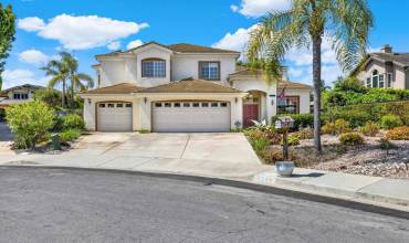 3344 Bajo Ct, Carlsbad, California 92009, 5 Bedrooms Bedrooms, ,3 BathroomsBathrooms,Residential Lease,Rent,3344 Bajo Ct,240017816SD