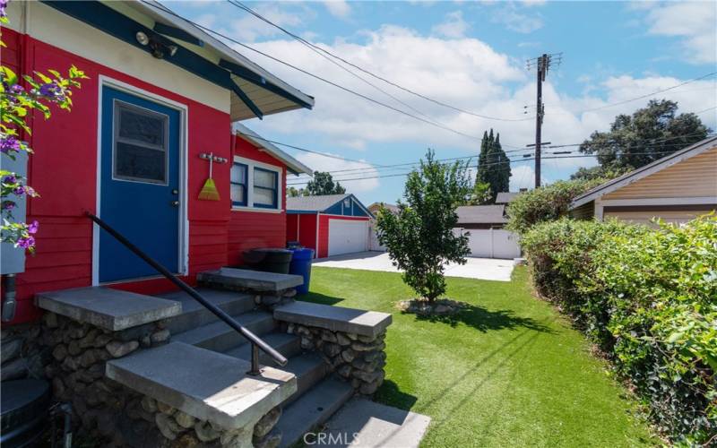 Backyard entrance from Yard