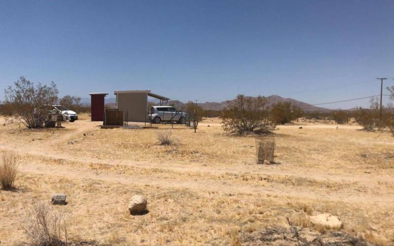 joshua tree land side cabin