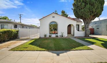 6109 Falcon Avenue, Long Beach, California 90805, 2 Bedrooms Bedrooms, ,1 BathroomBathrooms,Residential,Buy,6109 Falcon Avenue,IV24157620