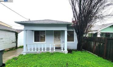 7823 Ney Ave, Oakland, California 94605, 3 Bedrooms Bedrooms, ,2 BathroomsBathrooms,Residential,Buy,7823 Ney Ave,41068353