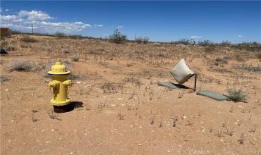 310 Kuna Avenue, Yucca Valley, California 92284, ,Land,Buy,310 Kuna Avenue,SW24158116