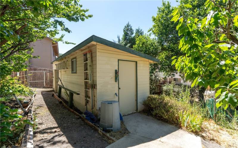 Garden shed/workshop