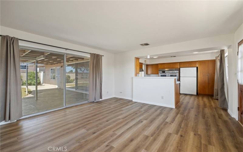 Family room & Kitchen View