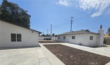 880 N Kirby Street, Hemet, California 92545, 3 Bedrooms Bedrooms, ,1 BathroomBathrooms,Residential,Buy,880 N Kirby Street,TR24151988