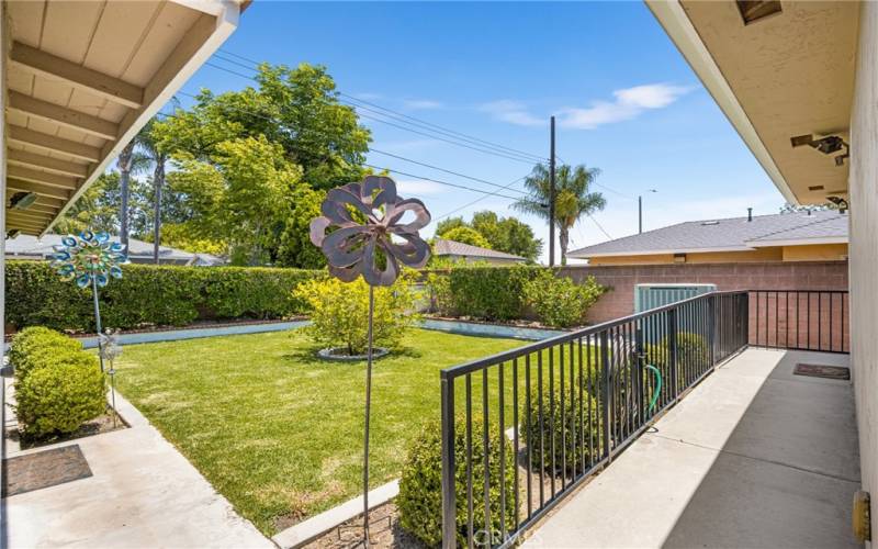 Backyard with ramp to back of house