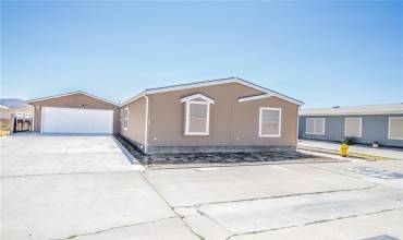 22241 Nisqually Road 106, Apple Valley, California 92308, 3 Bedrooms Bedrooms, ,2 BathroomsBathrooms,Manufactured In Park,Buy,22241 Nisqually Road 106,DW24158214