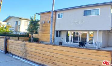 2040 S Sherbourne Drive 1, Los Angeles, California 90034, 3 Bedrooms Bedrooms, ,2 BathroomsBathrooms,Residential Lease,Rent,2040 S Sherbourne Drive 1,24422491