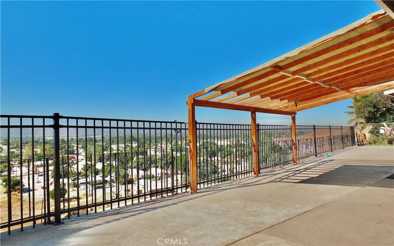 Outdoor Patio w/Views