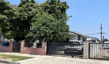 215 E 73rd Street, Los Angeles, California 90003, 3 Bedrooms Bedrooms, ,1 BathroomBathrooms,Residential,Buy,215 E 73rd Street,IV24158876