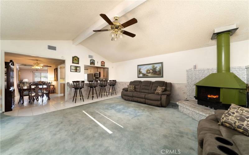 Family Room w/ fireplace